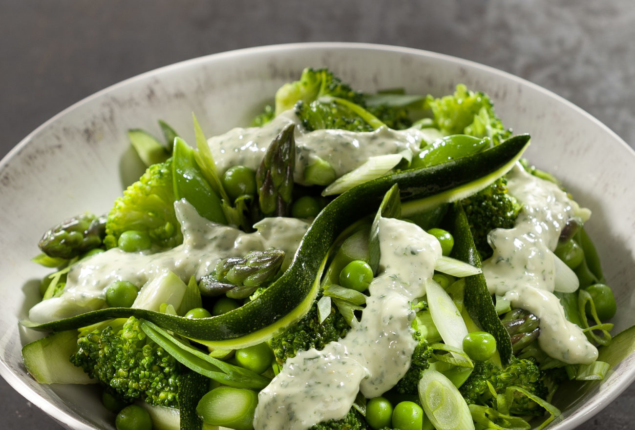 Brokkoli Erbsen Spargel Salat Veganes Rezept Von Attila Hildmann Kuchentipps